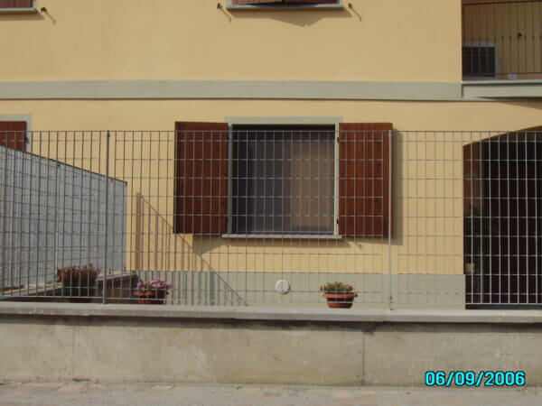 grigliato 11 - recinzioni Lombardia - Pali - Reti