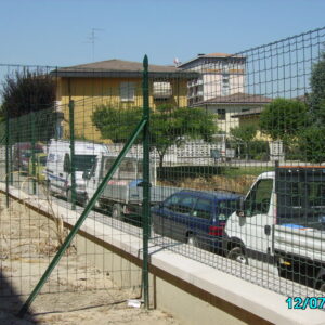 pali T rete executive 1 - recinzioni Lombardia - Pali - Reti